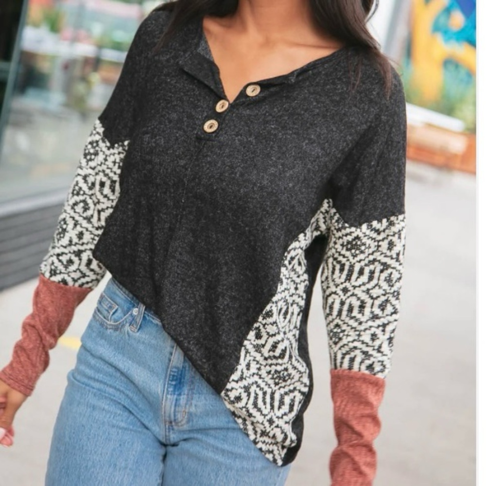 Haptics Reverse Knit Henley Mixed Textures 3X Aztec Jacquard Ribbed Cuffs